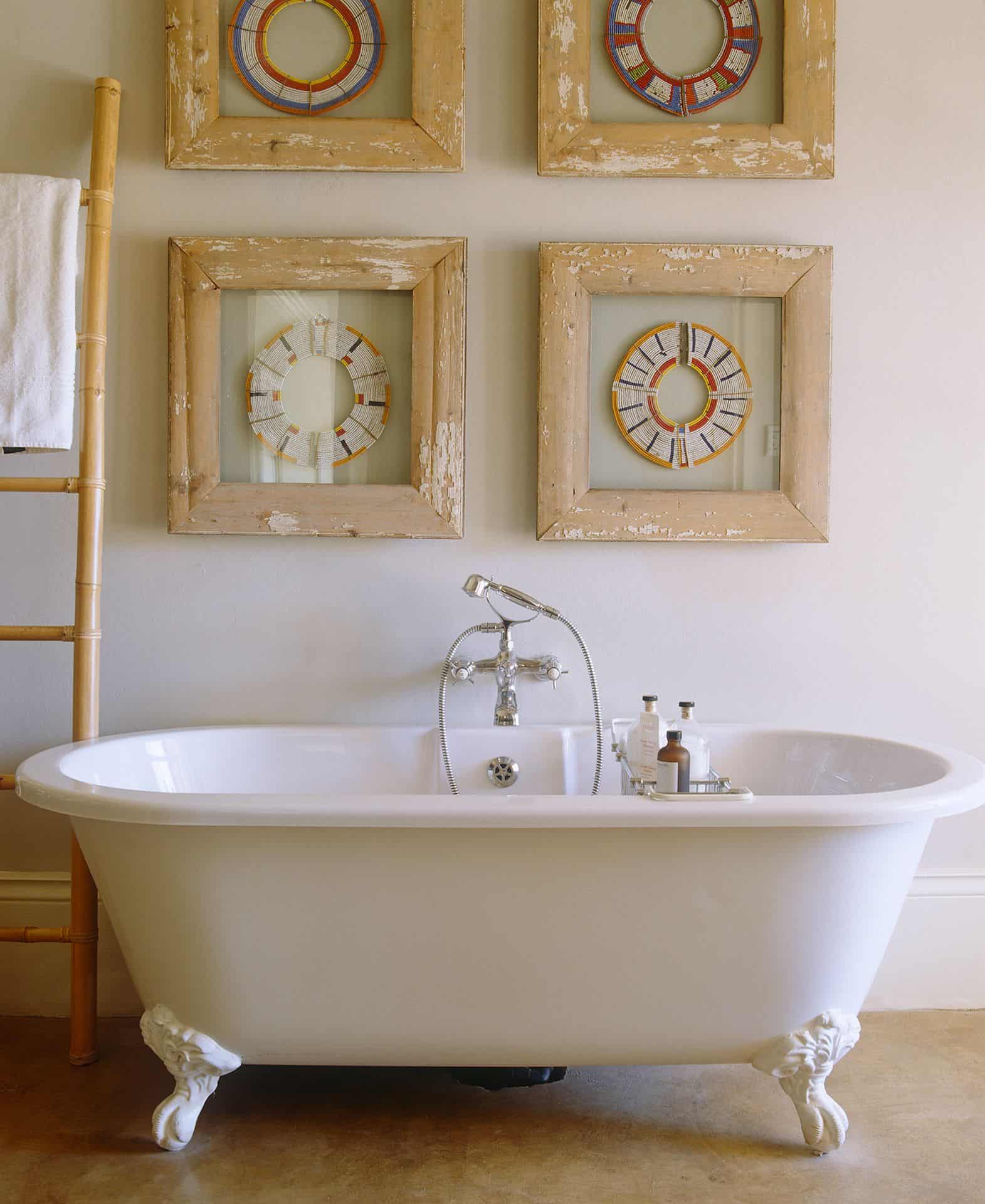 the-manor-bathroom-samara-karoo-south-africa-3 (1)