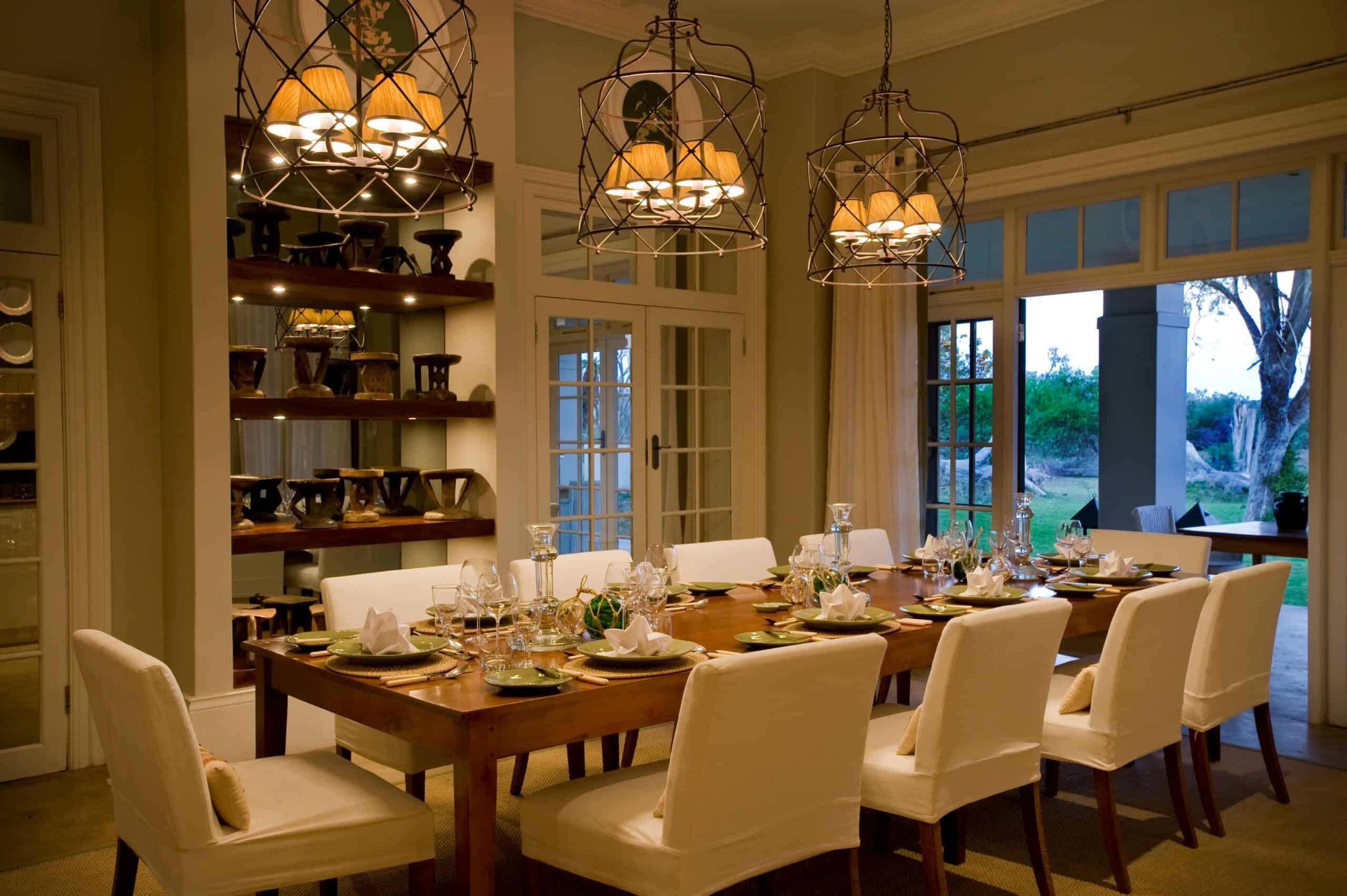 the-manor-dining-room-samara-karoo-south-africa (1)