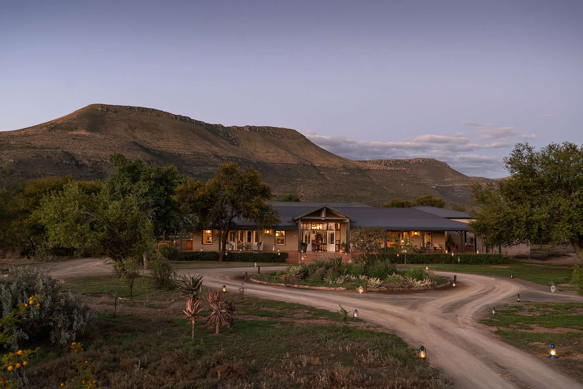 Samara-Karoo-Lodge-arrival-Maike-McNeill
